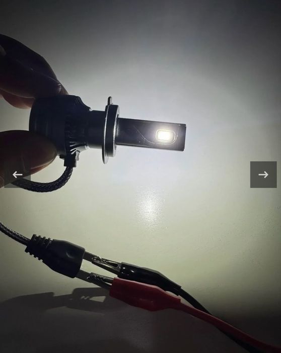 Set 2 Becuri LED Auto V68 H7, Canbus - 180W, 16.000LM, 6000K