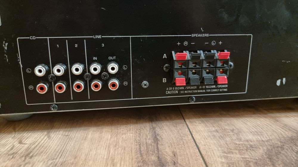 Усилвател yamaha r-s202d