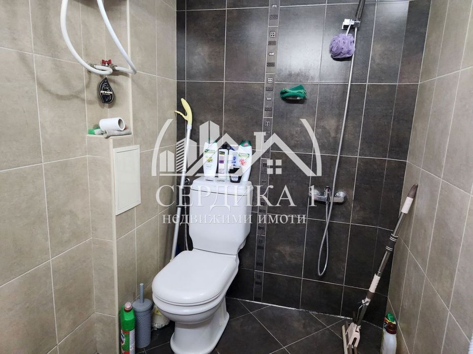 Продава се Тристаен апартамент в София, Център - 101 кв.м за 2436 €/кв.м - Снимка #11