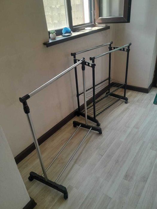 Стойки вешалки для одежды