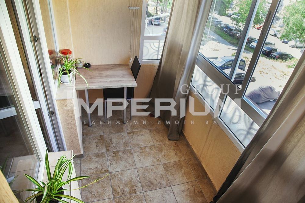 Дава се под наем Двустаен апартамент в Варна, Базар Левски - 70 кв.м за 612 € - Снимка #11