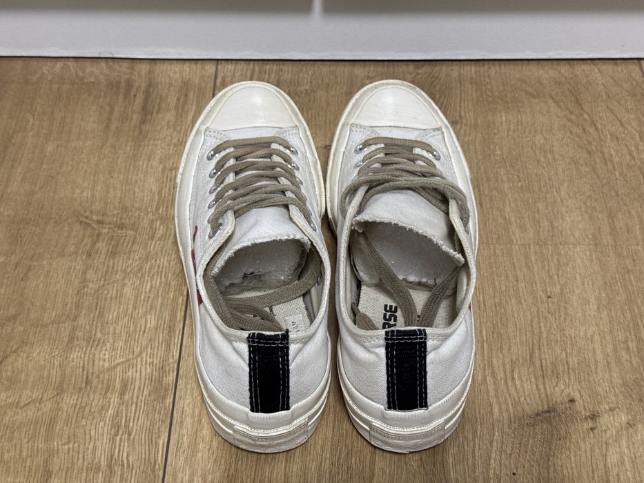 Comme des Garçons Play x Converse Chuck 70 Low (цвят Parchment/Milk)