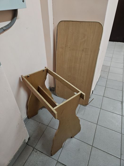 Стол для ремонта или другого
