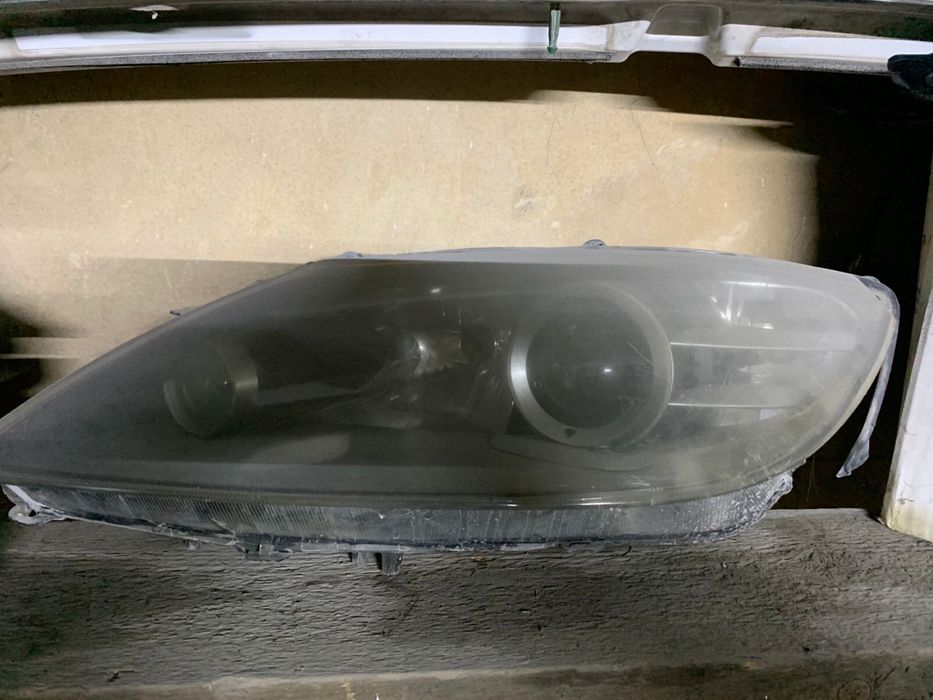 Фары 2 шт. Mazda RX-8