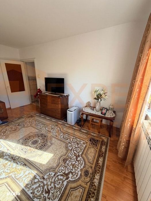 Apartament 3 camere de vanzare │Casa de Cultura │ Etaj 3 — fotografia 1