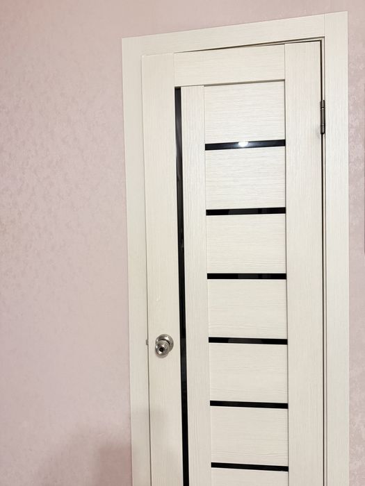 Продам б/у двери межкомнатные