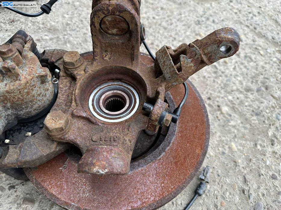 Fuzeta cu Rulment Dreapta Fata Nissan Primera 2.2 D 2002 - 2007 [X3667]