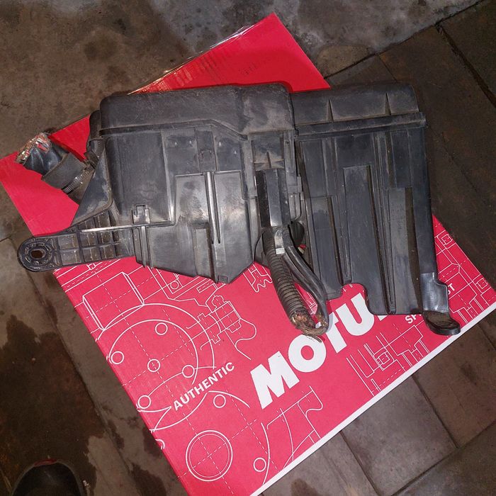 Блок предохранителей камри 30