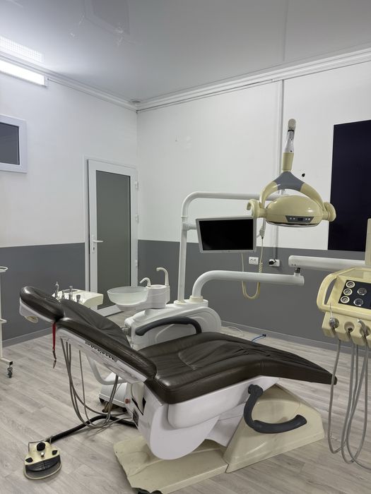 Стоматологическое кресло