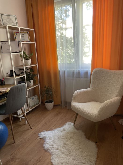 Apartament 3 camere lux la cheie