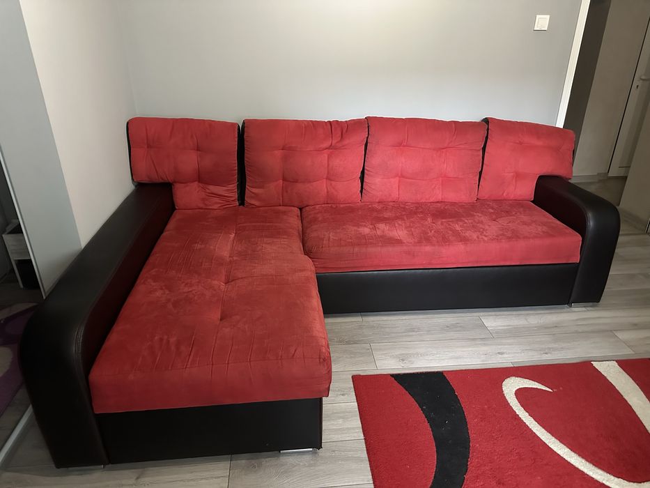 Ъглов разтегателен диван добро състояние