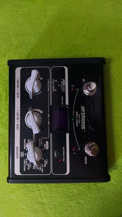 Продам процессор эффектов для электрогитары