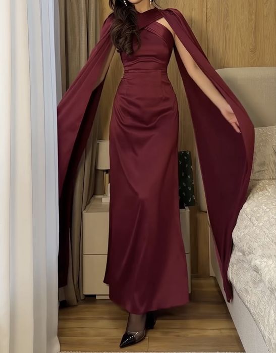 Бордовое вечернее платье в идеальном состоянии