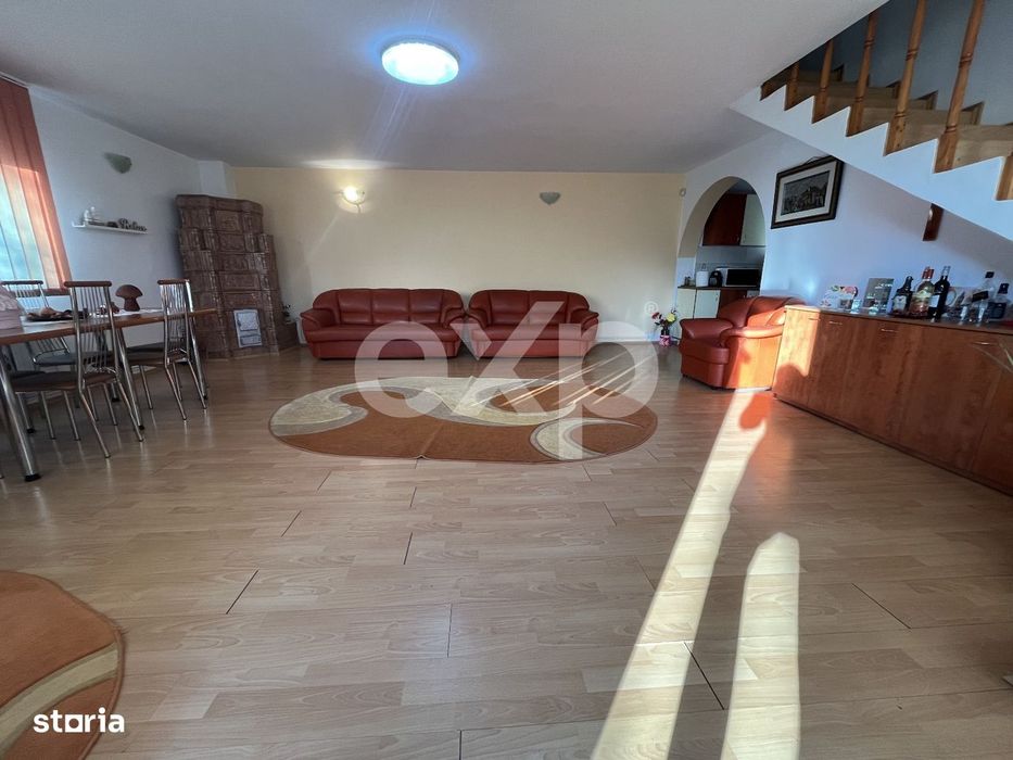 Casa P+M cu vedere spre padure si teren de 866 mp in Magura Hulubesti