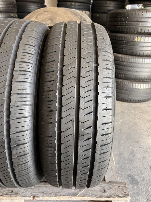 2 anvelope vara NOI 215/65/16 C , Hankook , 8 mm !