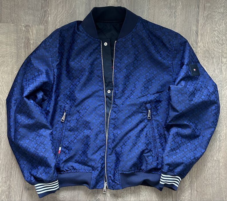 Двулицево яке бомбър Tommy Hilfiger