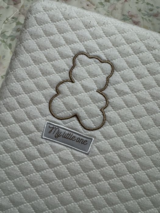 Гнездо за бебе Bellochi – комплект + подарък