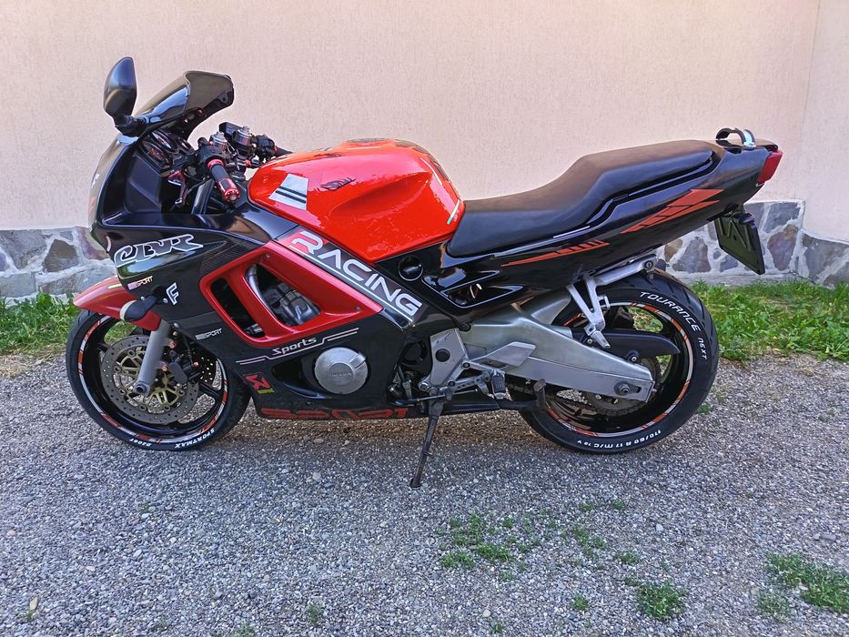 CARENE / MOTO / honda cbr 600 F