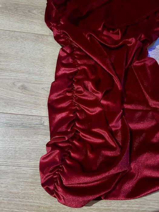 Дамска кадифена рокля