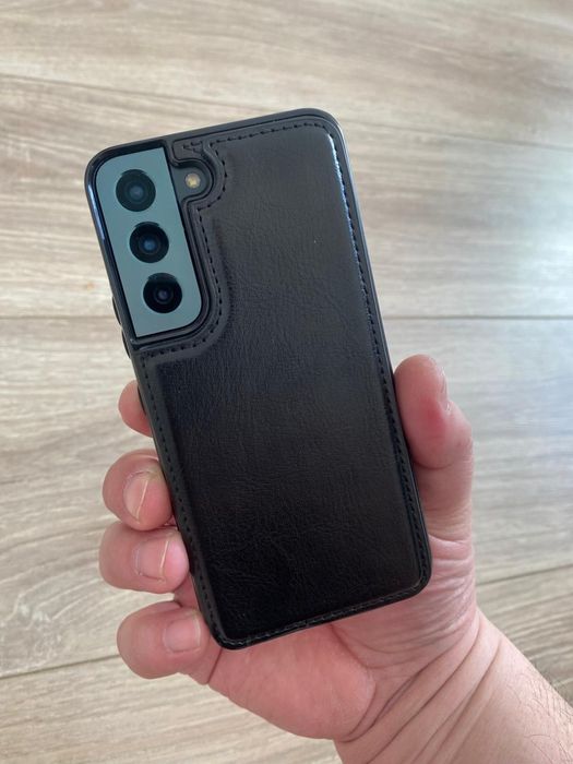 Продам Samsung S22  5G