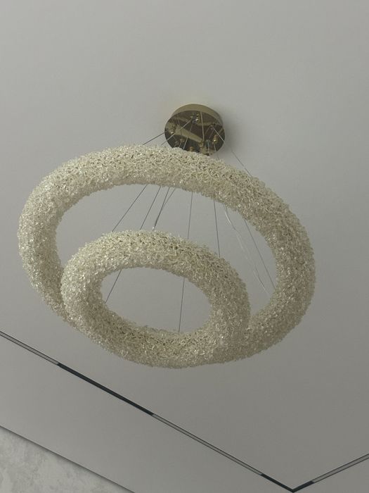 Модульная картина новые люстры диван