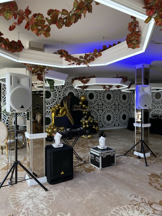 Set boxe active Behringer (2 + 1 subwoofer)