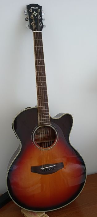 Гитара Yamaha CPX 500