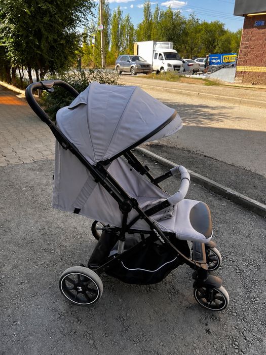 Продам коляску ining baby