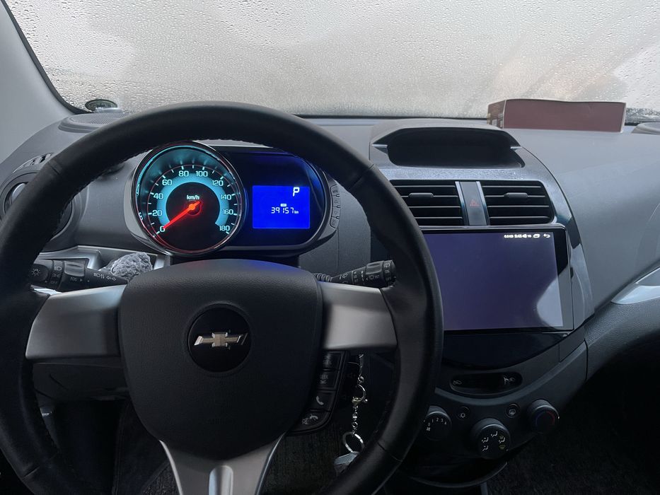 Продам спарк 2022 год