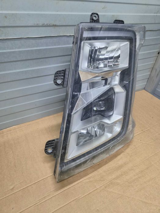 Far Stanga / Dreapta  FORD F MAX FMAX cod JC4613E014AE / JC4613E015AE