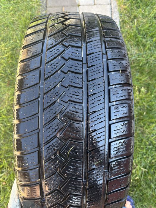 Vand jante pe 17 inch cu cauciucuri