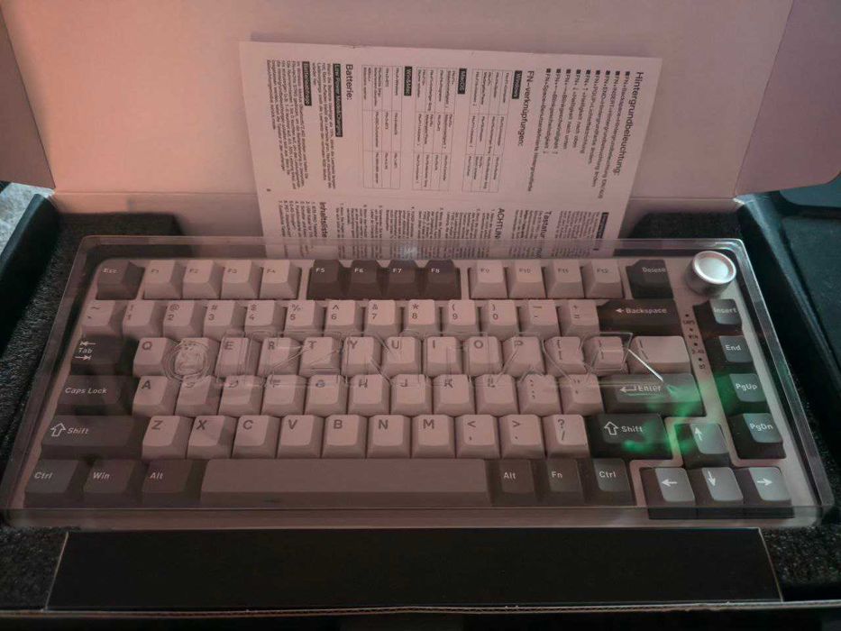 Tastatura Mecanica Custom YUNZII B75 PRO 75% Wireless Grey - HotSwap