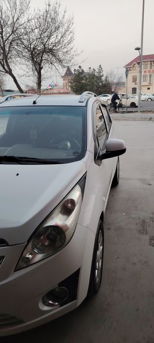 Продаётся автомобиль шевролет спарк 2015г .позиция-3