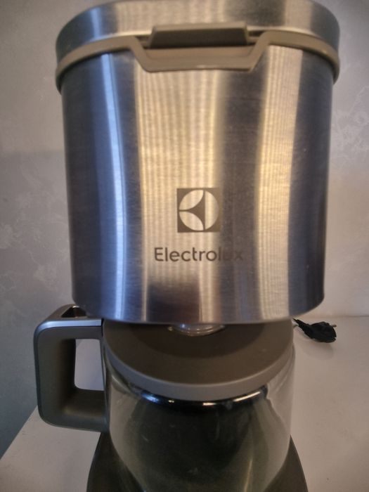 Срочно продам кофемашинку!!!