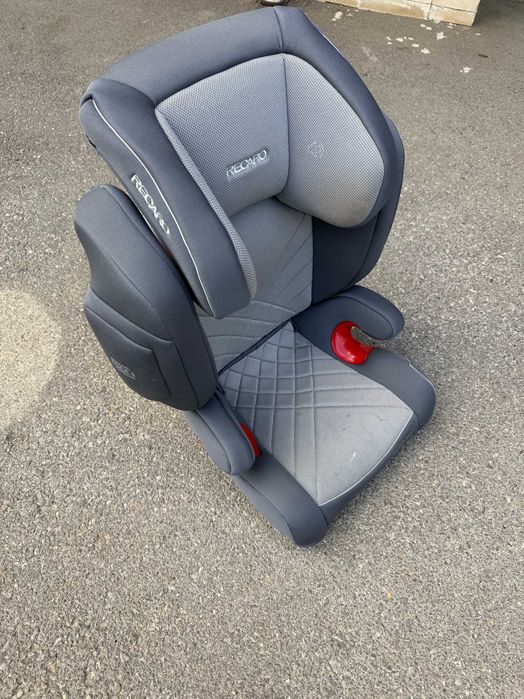 Продавам детско столче за кола Recaro Monza Nova
