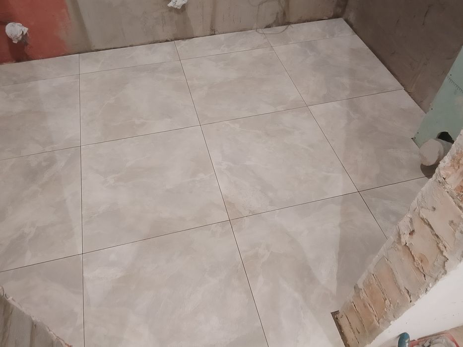 Кафельщик, Укладка керамической плитки