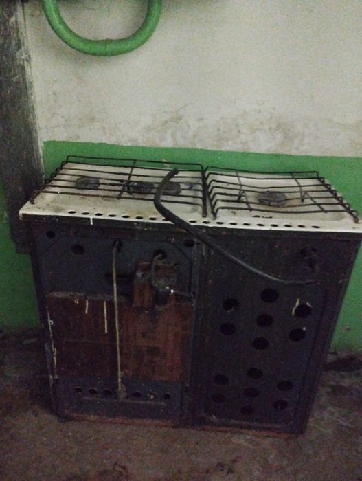 Продам  Газ плита