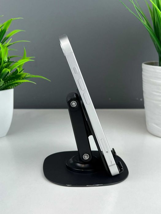 Apple iPhone 16e 128GB, Белый 12615а8528