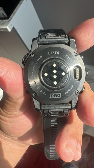 Garmin Epix Pro Sapphire Titanium 47 мм
Часы в хор