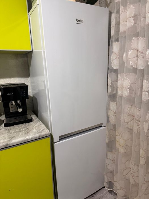 Холодильник beko