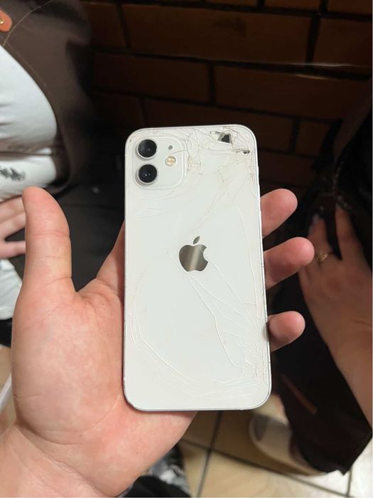 Айфон 12 128 гб памяти