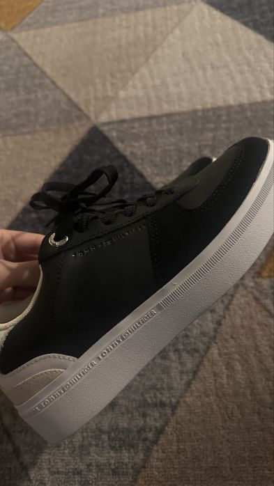 Кроссовки low top  tommy hilfiger