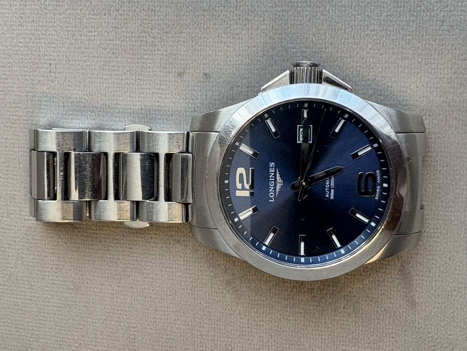 Vand ceas Longines Conquest automatic