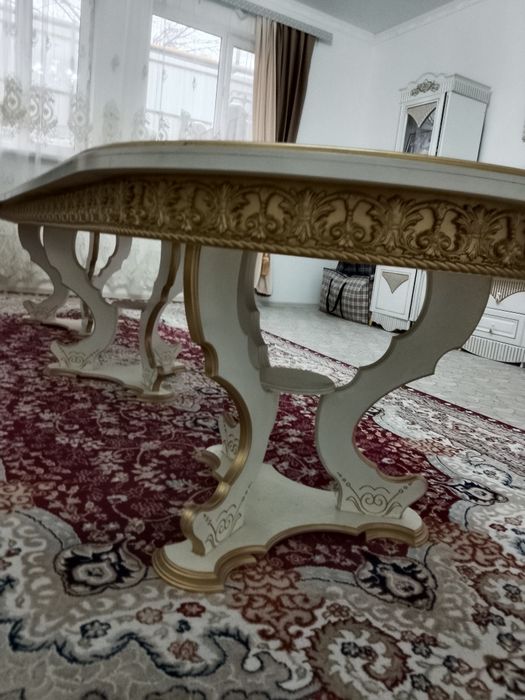 Стол гостиный 4 метра деревянный