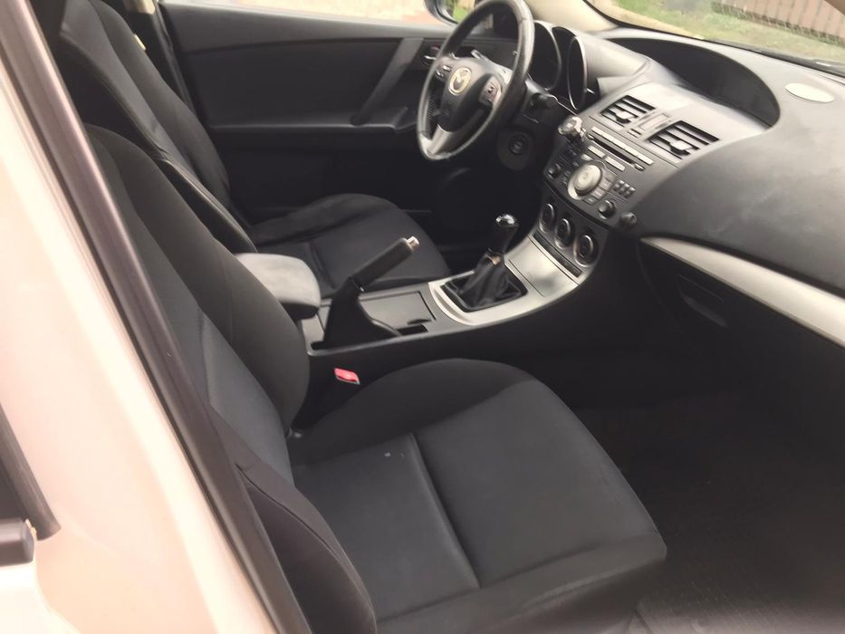 Mazda 3 Facelift/Limuzina/1.6Tdi/An 2011