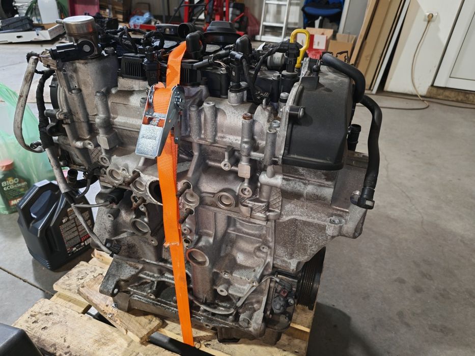 VW 1.5 TSI ACT T-ROC двигател – окомплектован  – за ремонт / донор