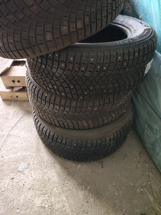 Шины размер зима Мишлен 285/60/18