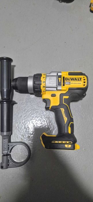Шуруповёрт Дрель Dewalt DCD999 новый