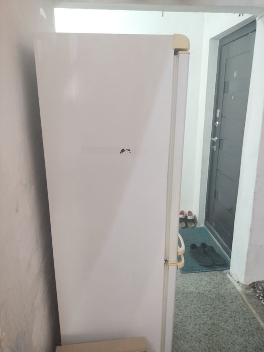 Холодильник Samsung