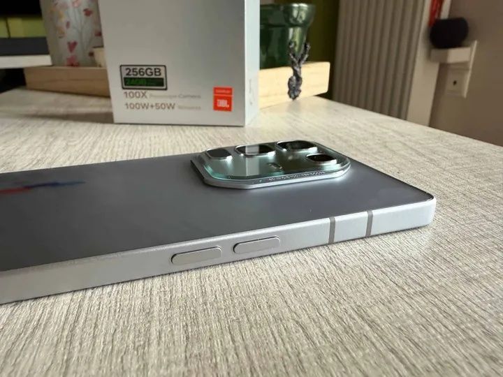 Infinix Note 50 Pro+ 5G 12GB RAM / 256GB – Ca Nou, Full Box, Dual SIM